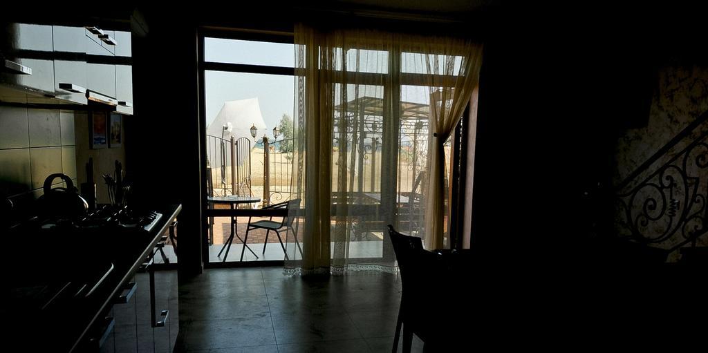 Villa Vi-Ta Затока Екстер'єр фото